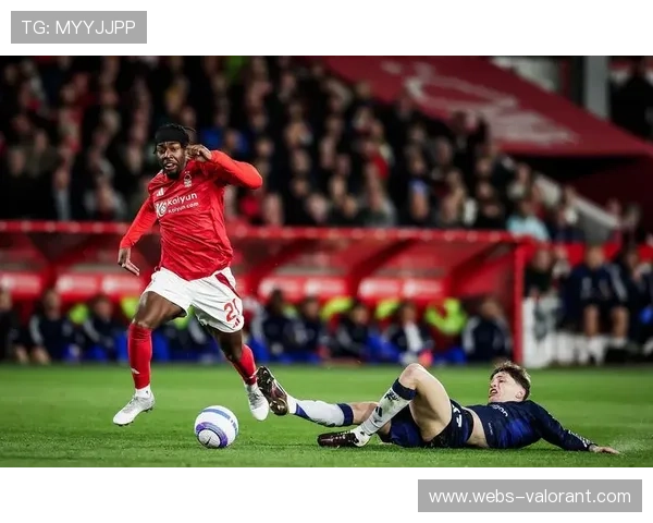 诺丁汉森林或迎自1999年来首次连续三场英超比赛颗粒无收 诺丁汉森林或迎自1999年来首次连续三场英超比赛颗粒无收